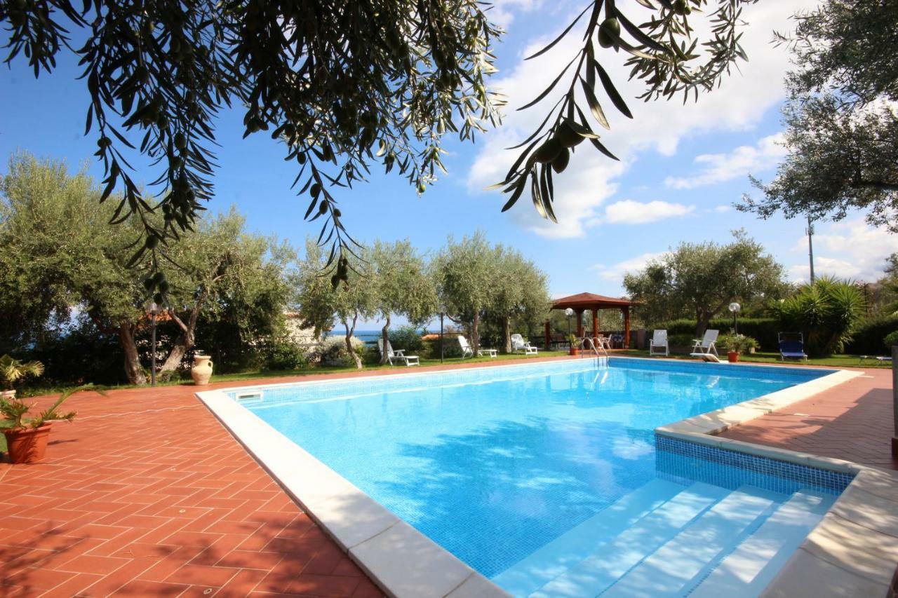 Villa Ficodindia อัลตาวิลลา มิลิเชีย ภายนอก รูปภาพ